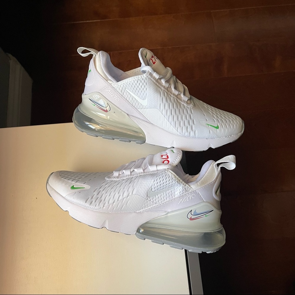 Women’s Nike Air Max 270 Swoosh Pack Size 7